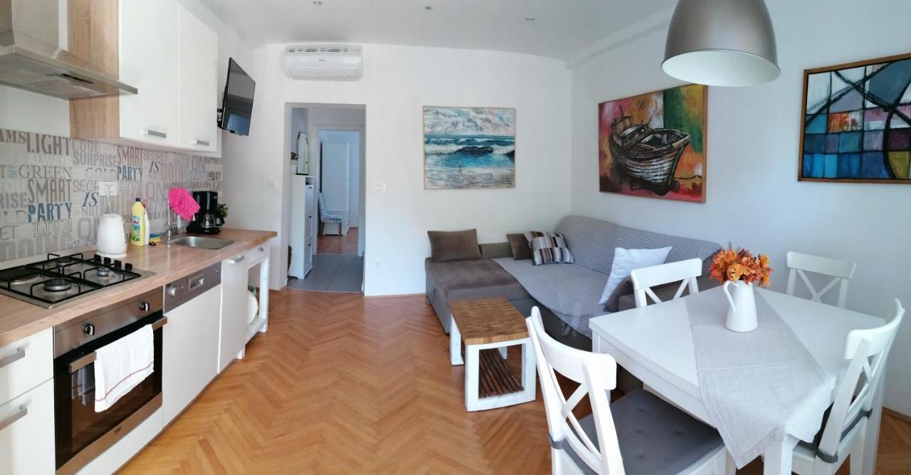 Dadule Apartments Ποντστράνα Εξωτερικό φωτογραφία