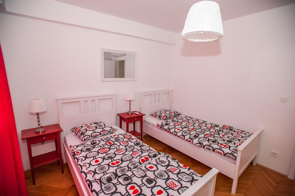 Dadule Apartments Ποντστράνα Εξωτερικό φωτογραφία
